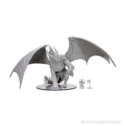 PRE-ORDER - D&D Nolzur's Marvelous Miniatures: Gargantuan Bahamut - 1